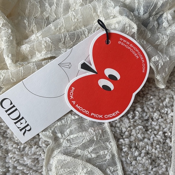 Cider Tow Front Top - Picture 2 of 6